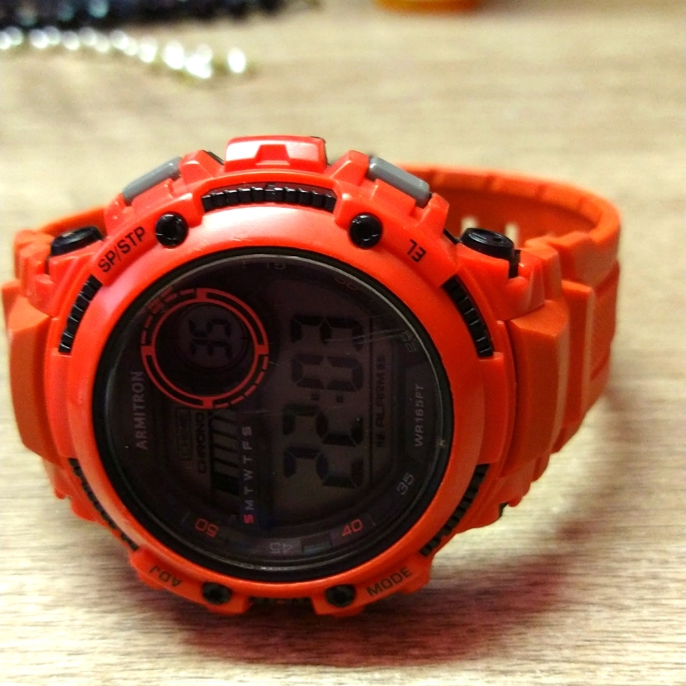 Armitron Pro Sports Watch Red. Water Resistant. Stainless Steel Back